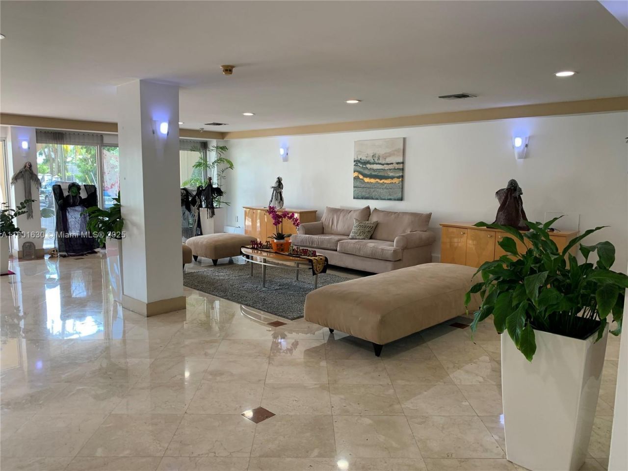 1455 N Treasure Dr, Unit 2M, North Bay Village, FL 33141 Photo