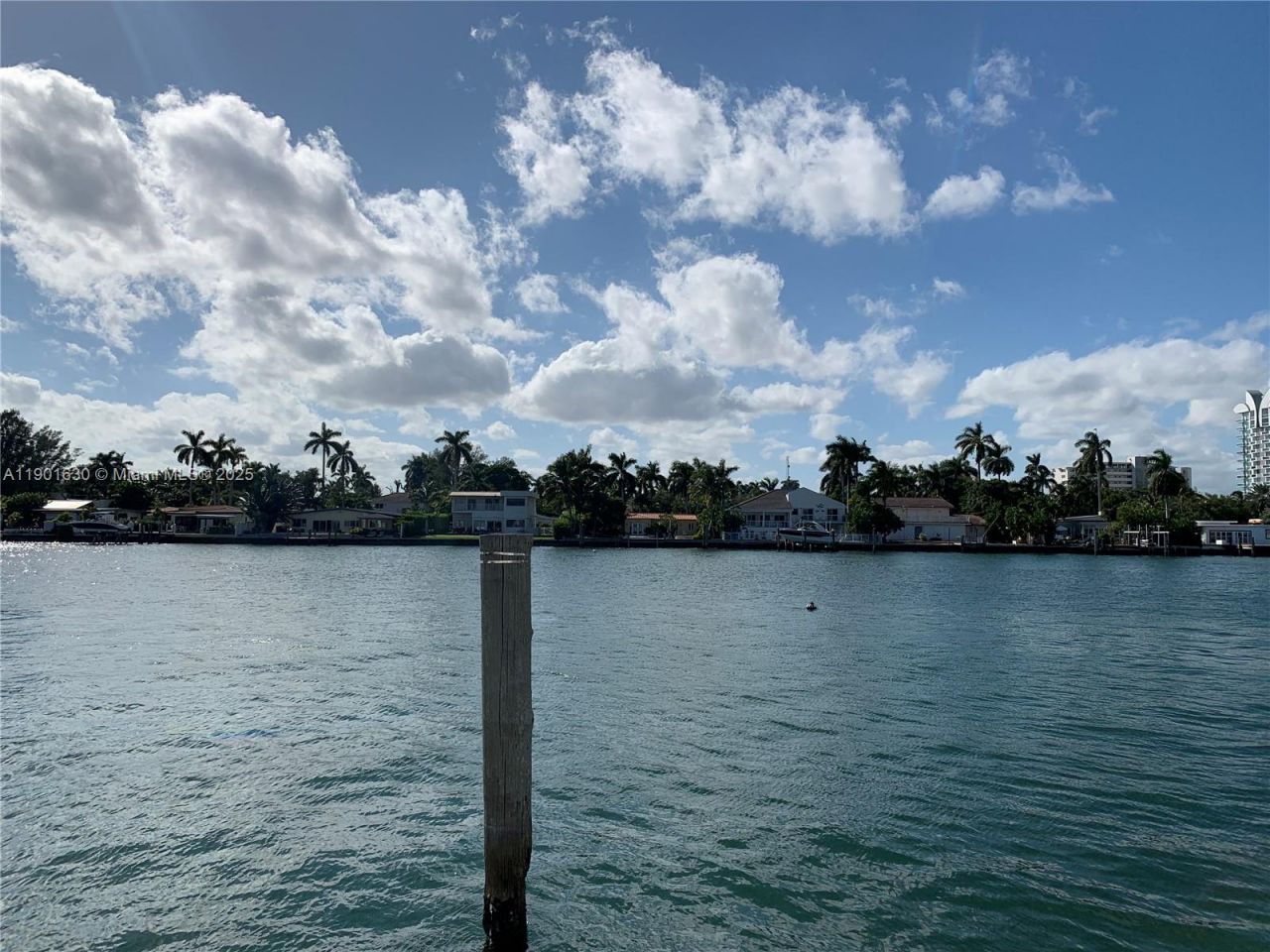 1455 N Treasure Dr, Unit 2M, North Bay Village, FL 33141 Photo