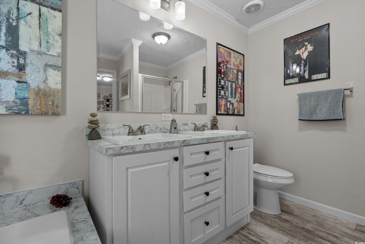 201 Air Stream Dr. Photo 22