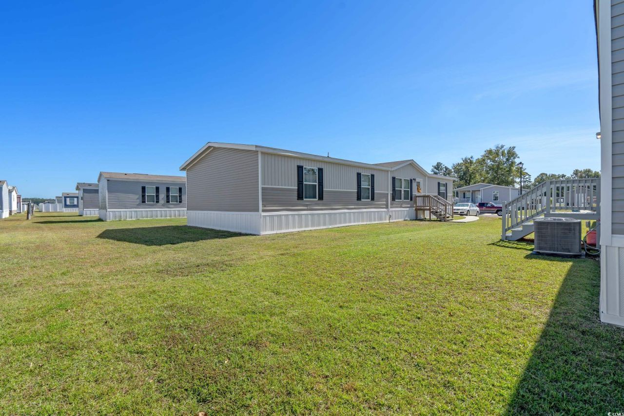 201 Air Stream Dr. Photo 29