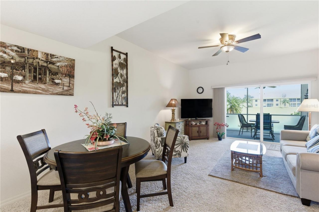 1246 Rio De Janeiro Avenue, Unit 503, Punta Gorda, FL 33983 Photo