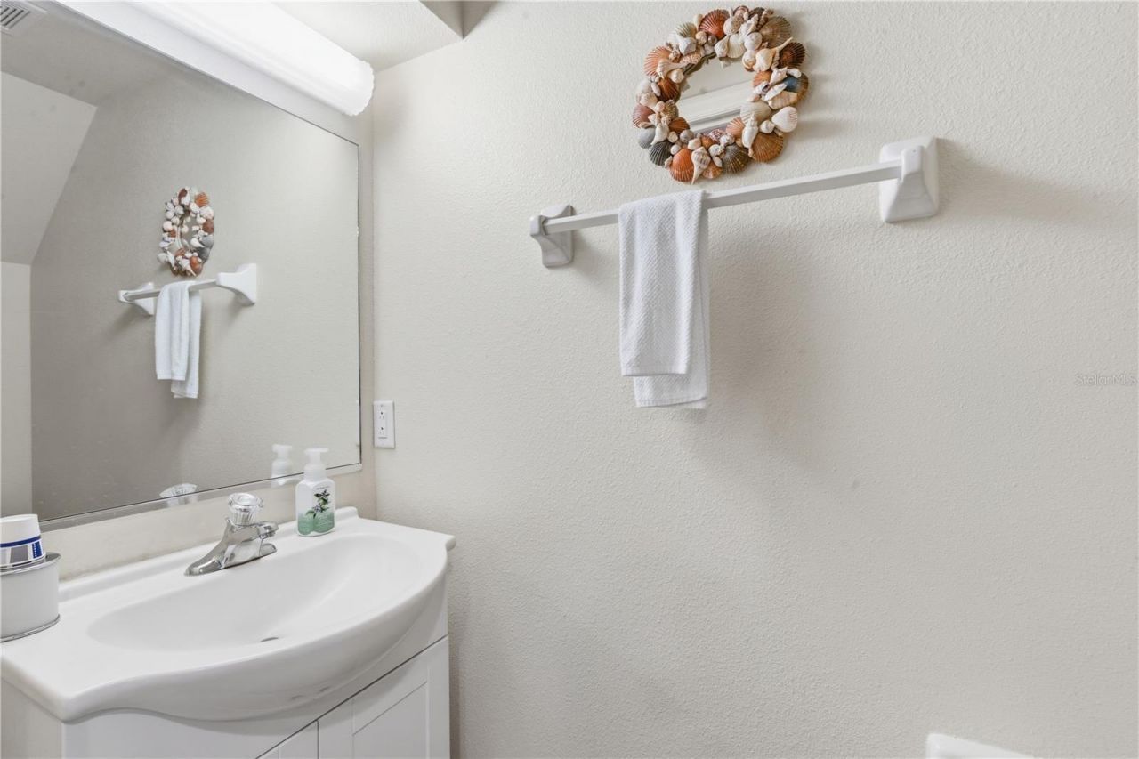 1246 Rio De Janeiro Avenue, Unit 503, Punta Gorda, FL 33983 Photo