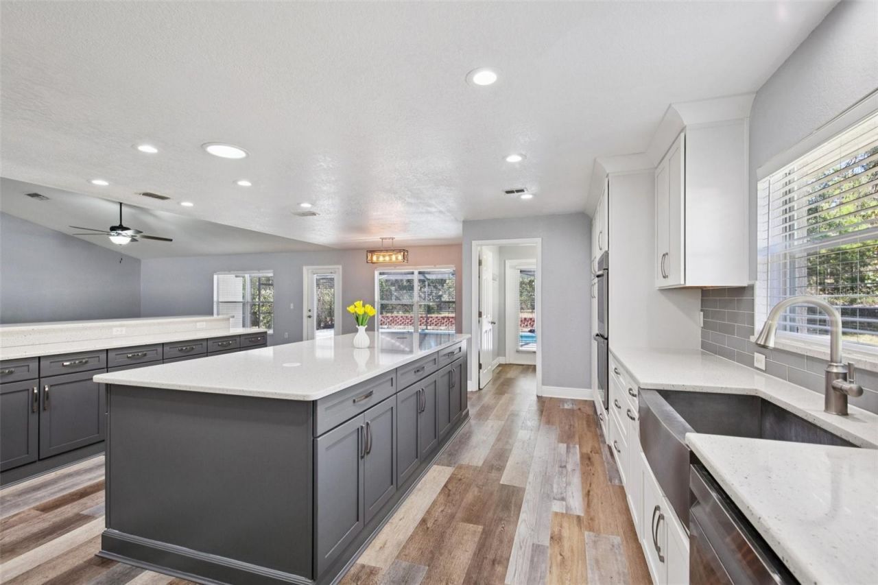 70 Grass Street, Homosassa, FL 34446 Photo