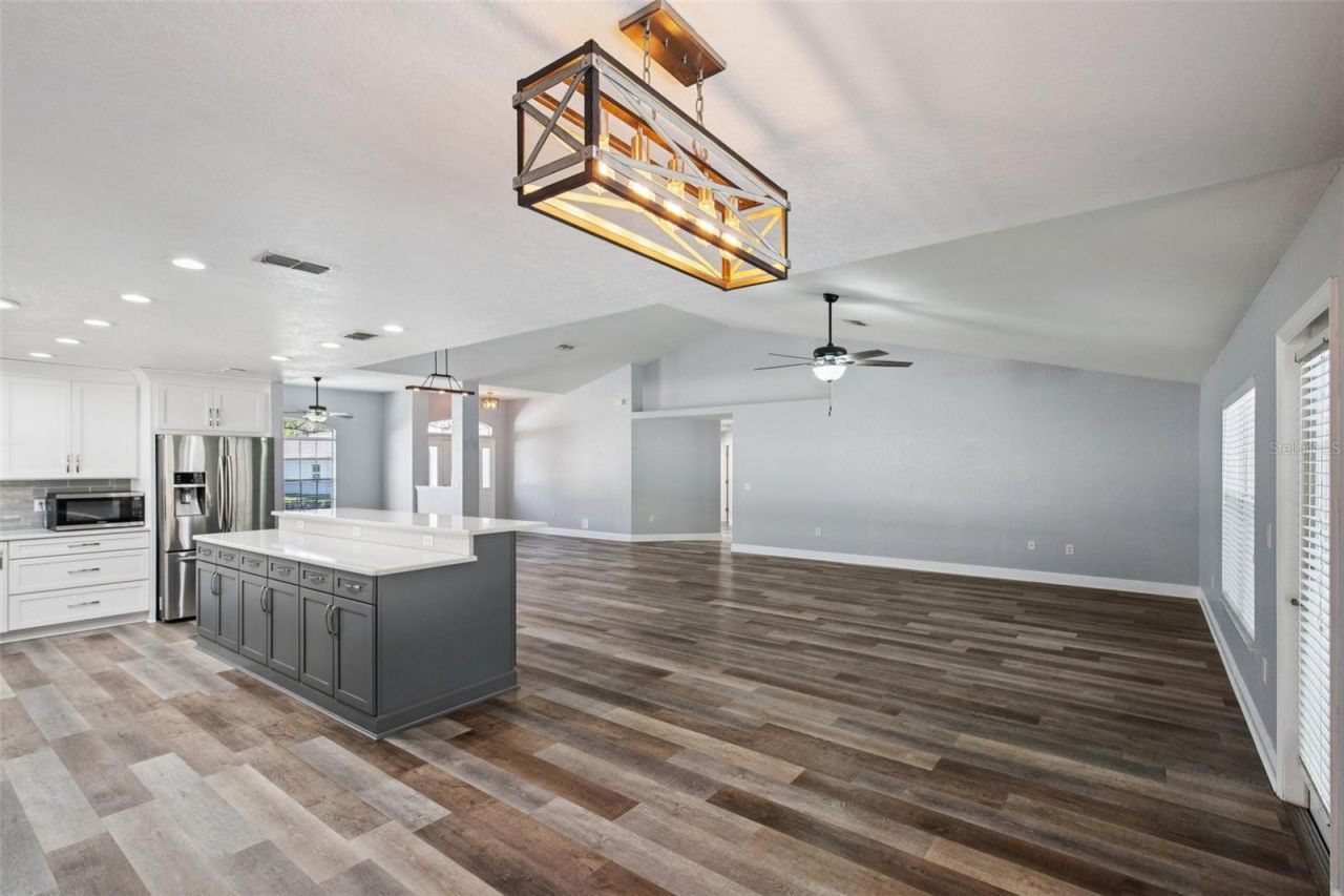 70 Grass Street, Homosassa, FL 34446 Photo