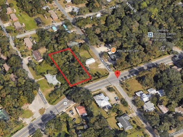 907 CANAL STREET, NEW SMYRNA BEACH, FL 32168