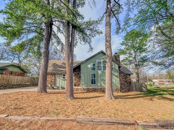 305 Wheeler Street, Tahlequah, OK 74464