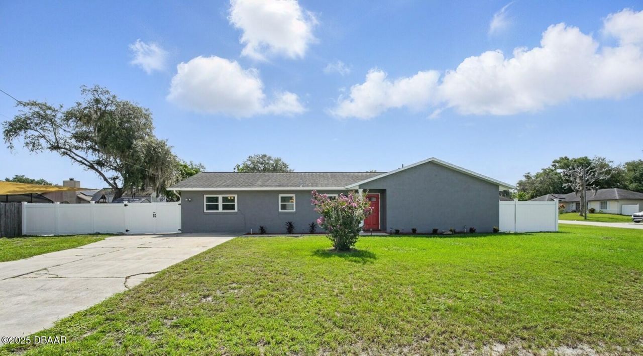 397 Oslo Drive, Deltona, FL 32725 Main Photo