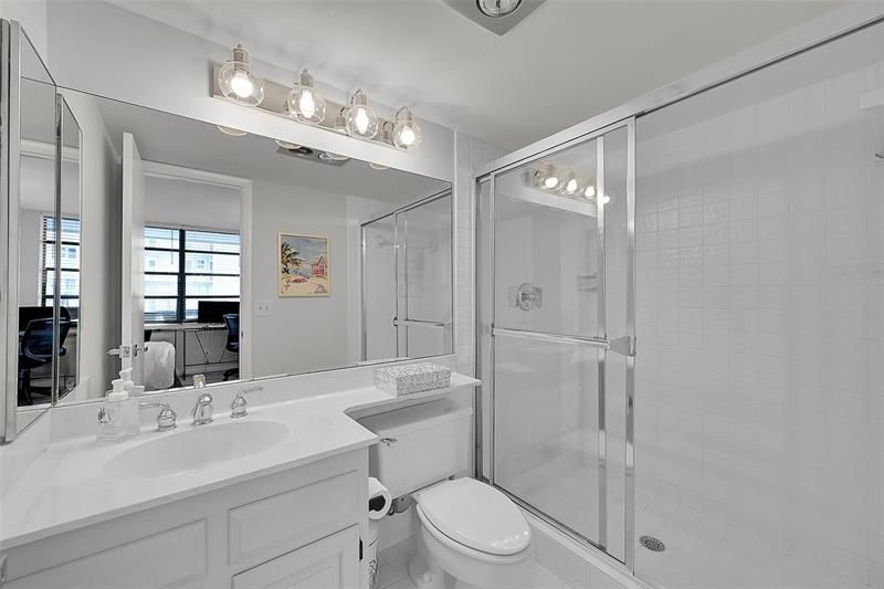 812 N Ocean Blvd, Unit 202, Pompano Beach, FL 33062 Photo