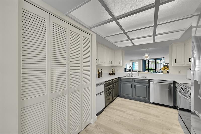 812 N Ocean Blvd, Unit 202, Pompano Beach, FL 33062 Photo