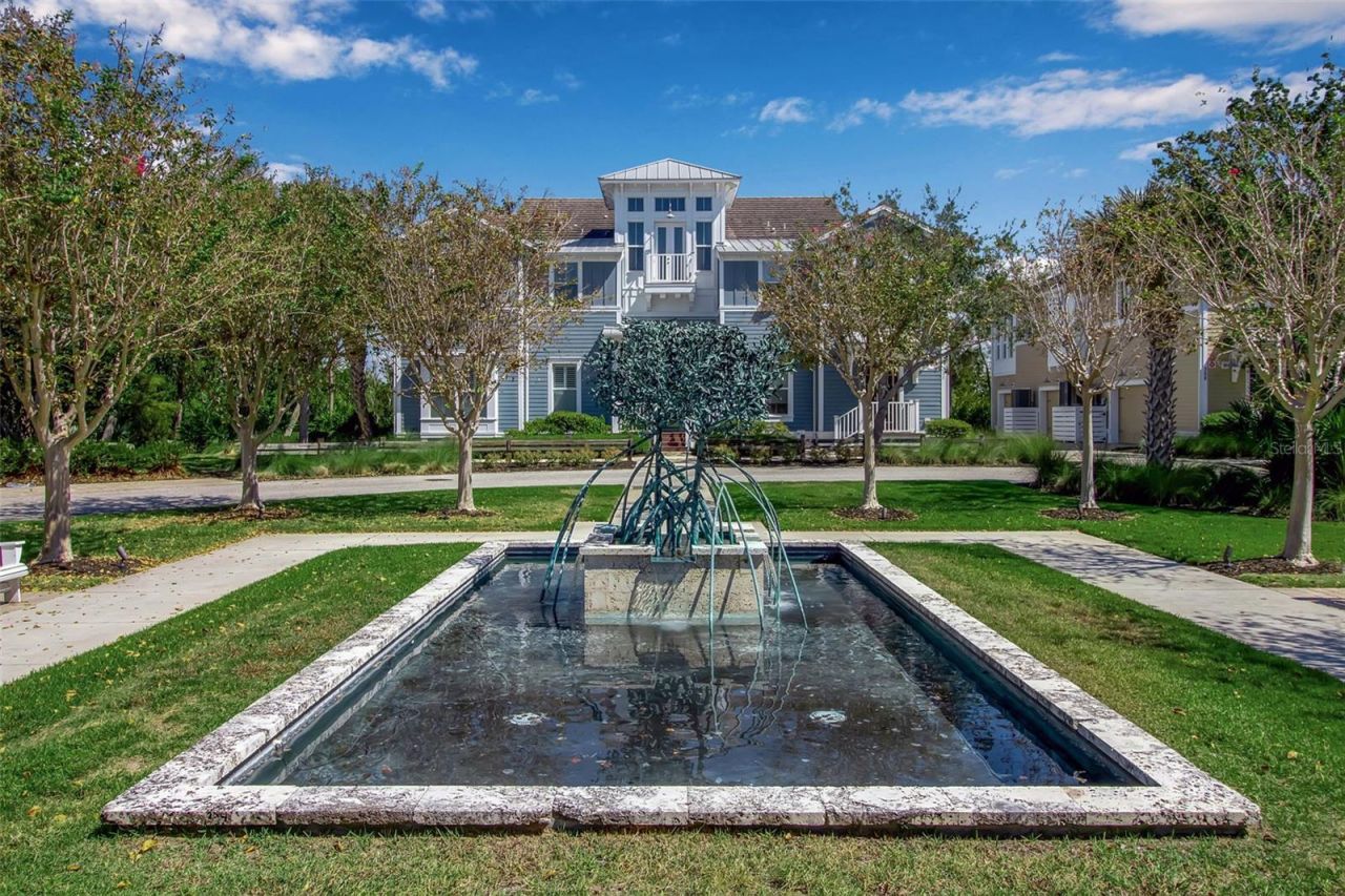 321 Sapphire Lake Drive, Unit 202, Bradenton, FL 34209 Photo