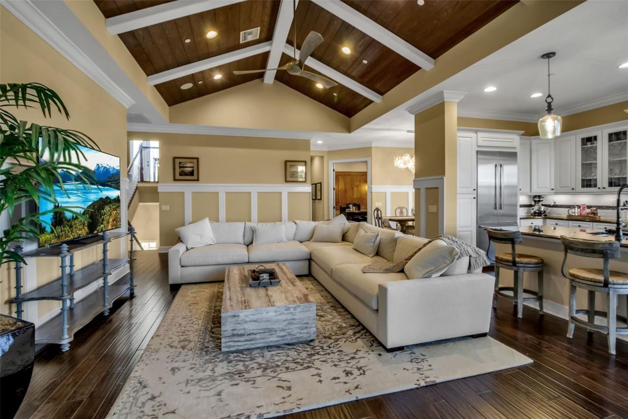 321 Sapphire Lake Drive, Unit 202, Bradenton, FL 34209 Photo