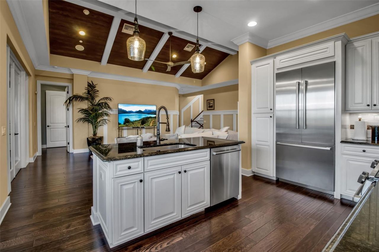 321 Sapphire Lake Drive, Unit 202, Bradenton, FL 34209 Photo