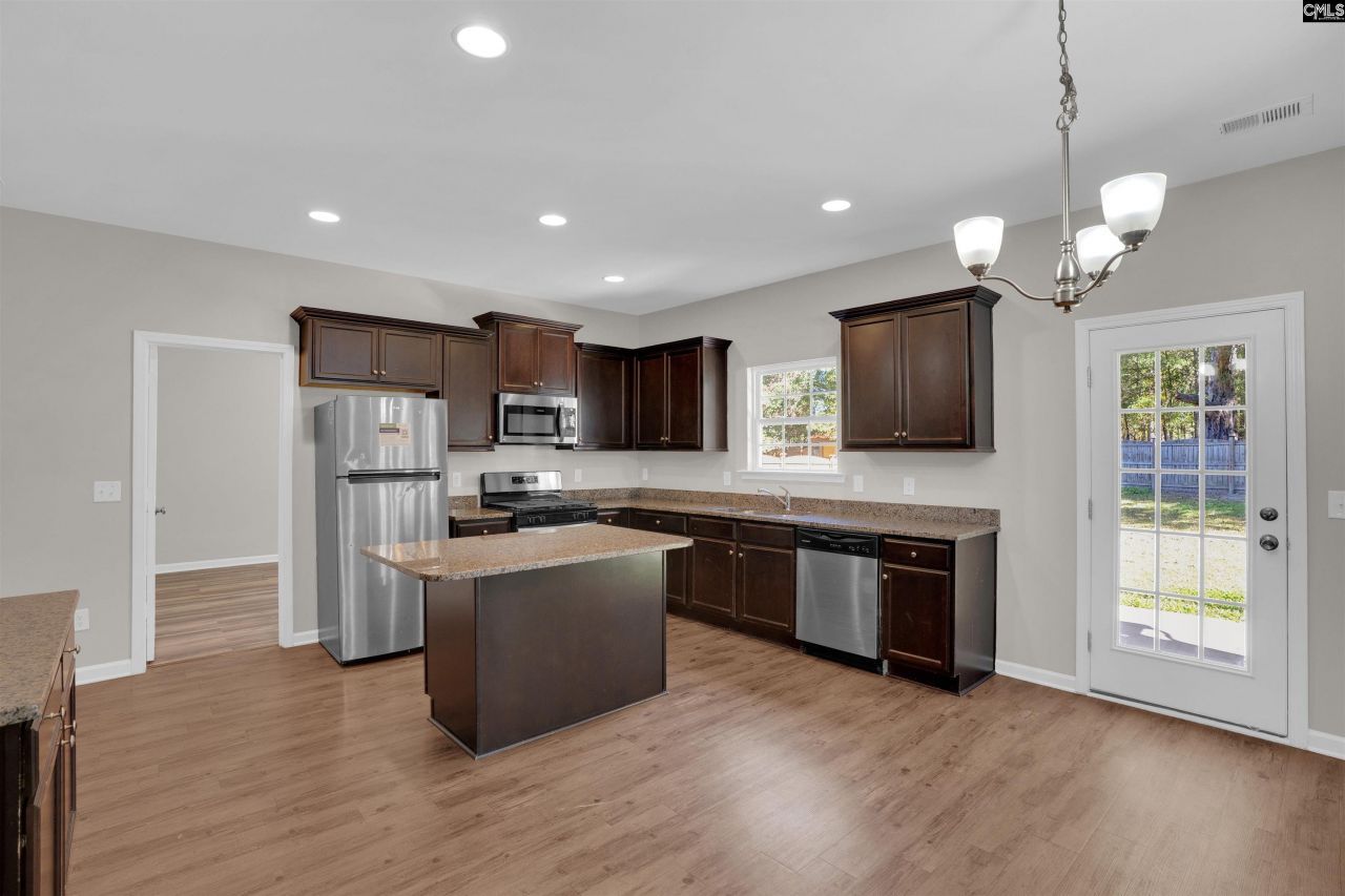 1009 Campbell Ridge Drive Photo 12