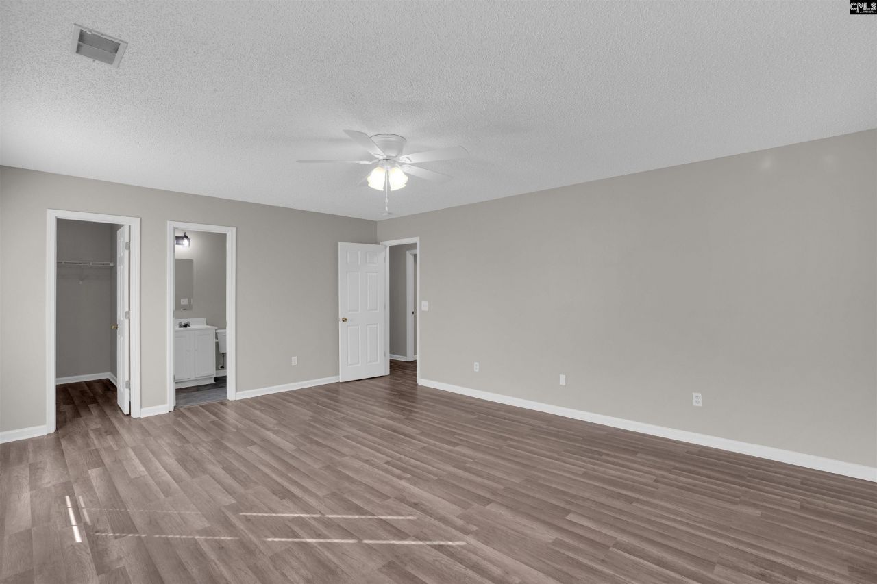 128 Grafton Lane Photo 18