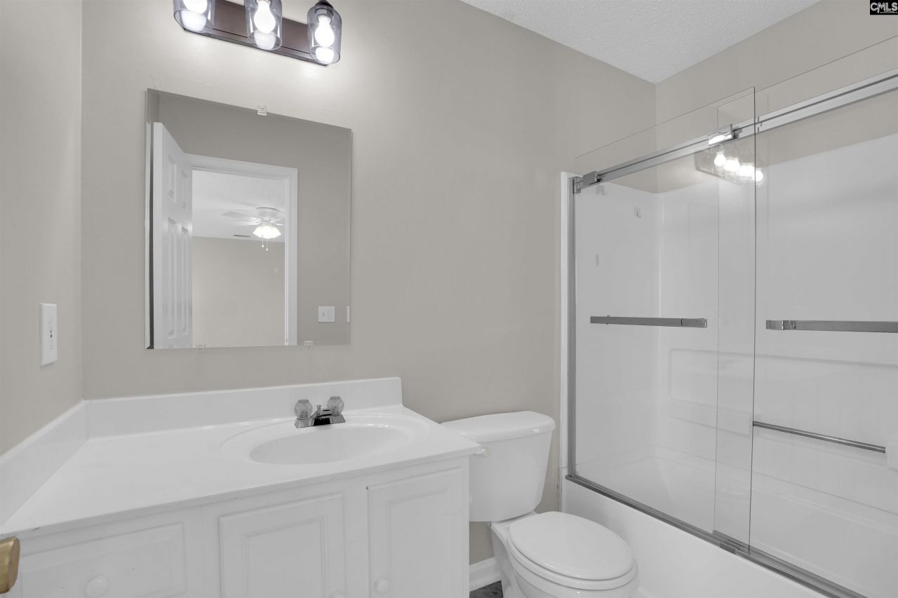 128 Grafton Lane Photo 20