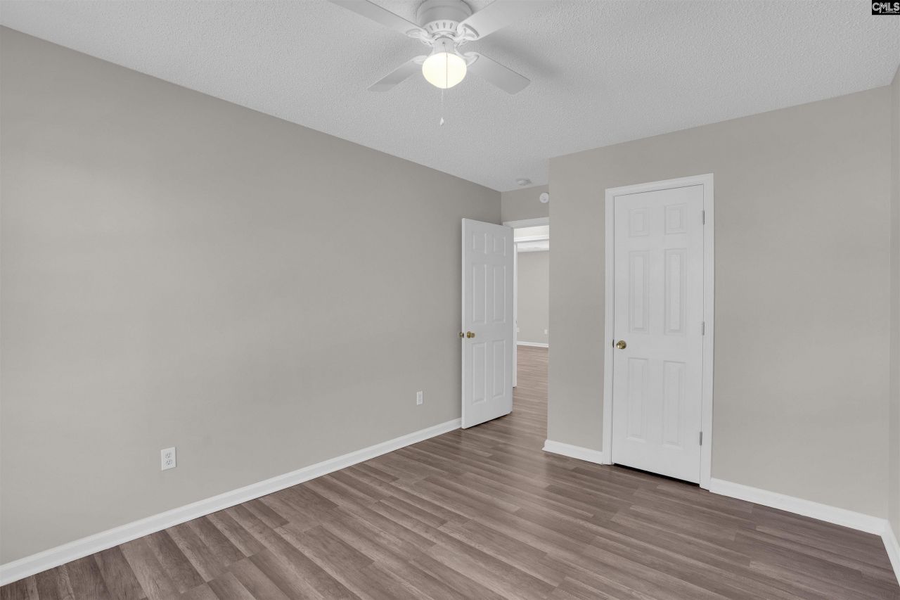 128 Grafton Lane Photo 23