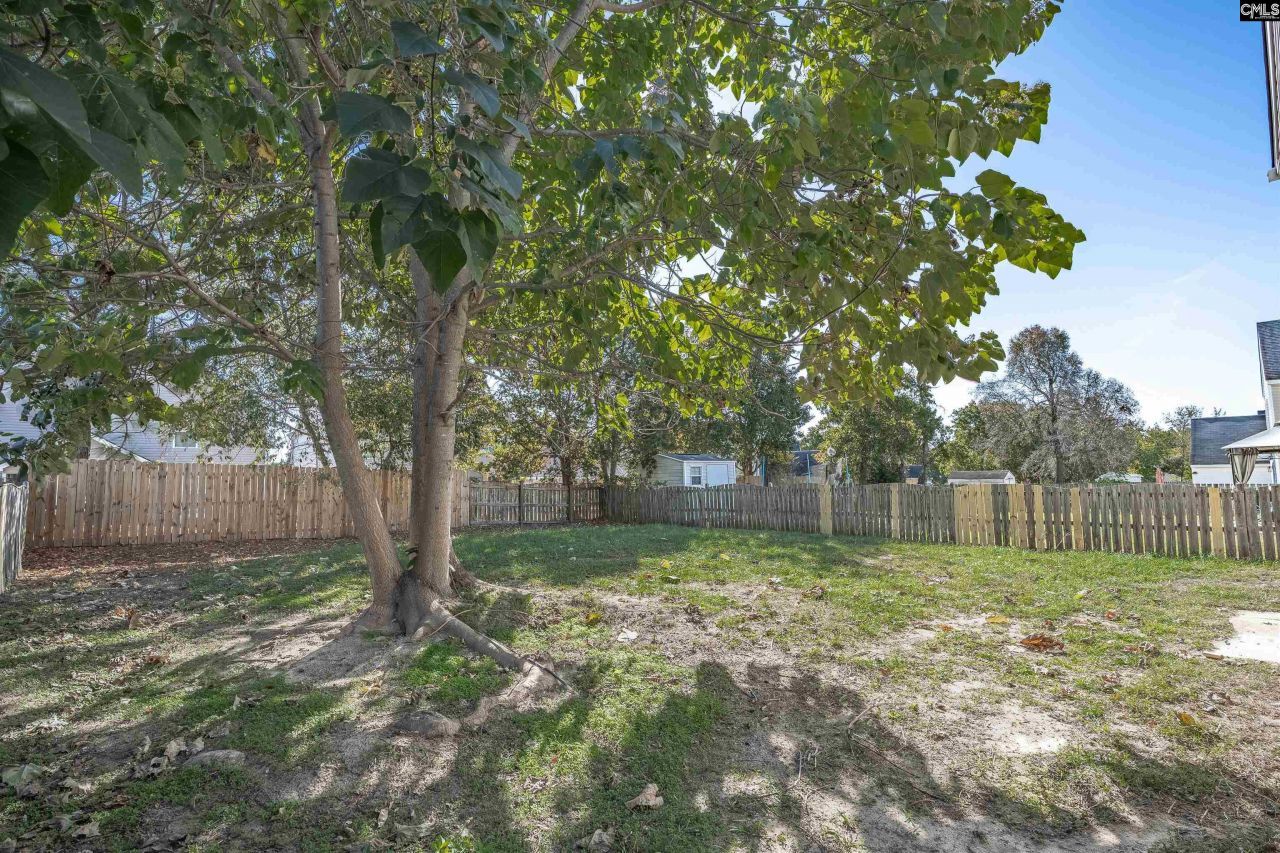 128 Grafton Lane Photo 31