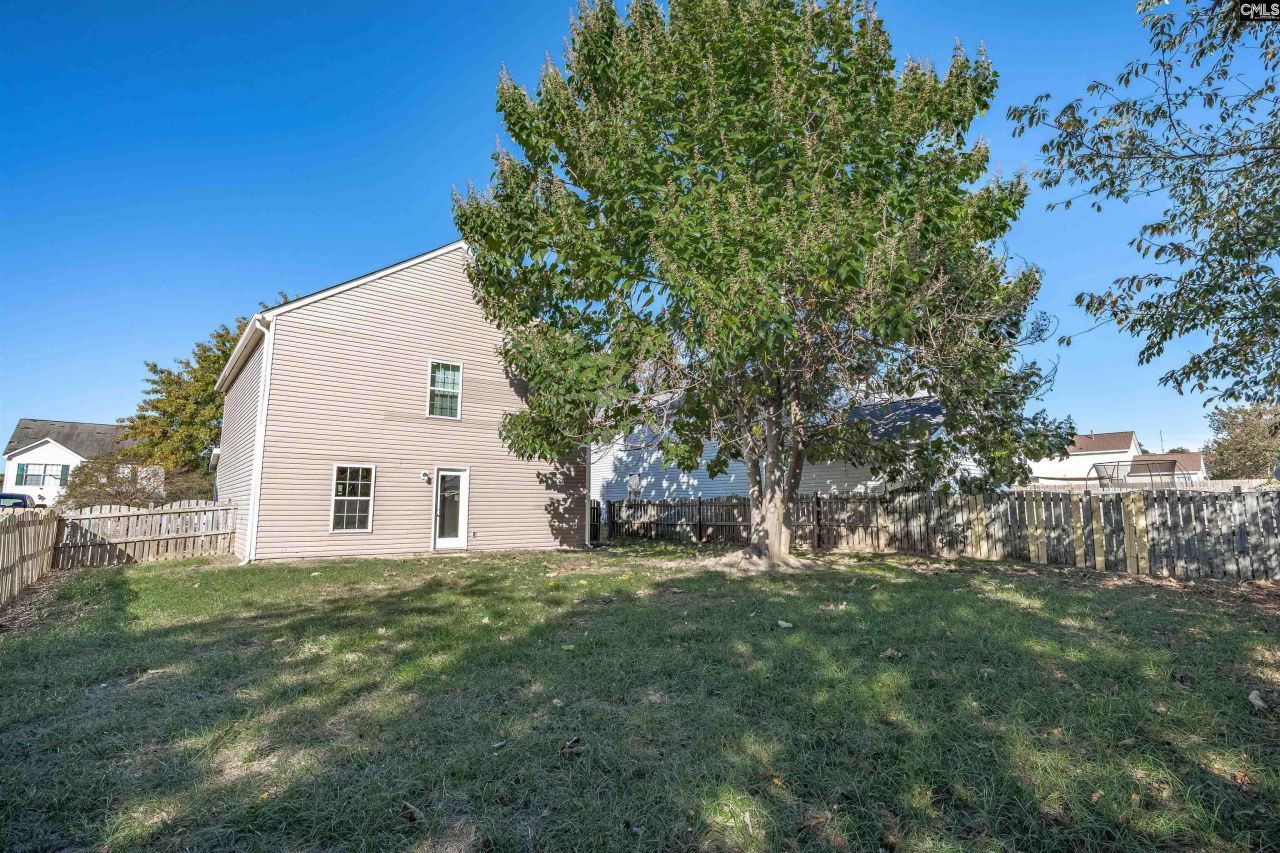 128 Grafton Lane Photo 33