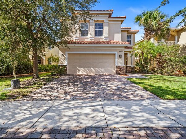 1003 NW Leonardo Circle, Port St. Lucie, FL 34986