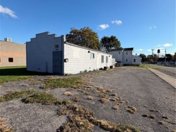 925 Maple Street, Rochester, NY 14611