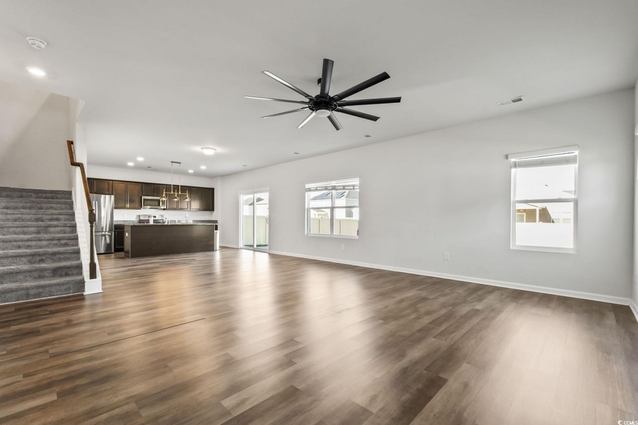 733 Lambeth Ln. Photo 11