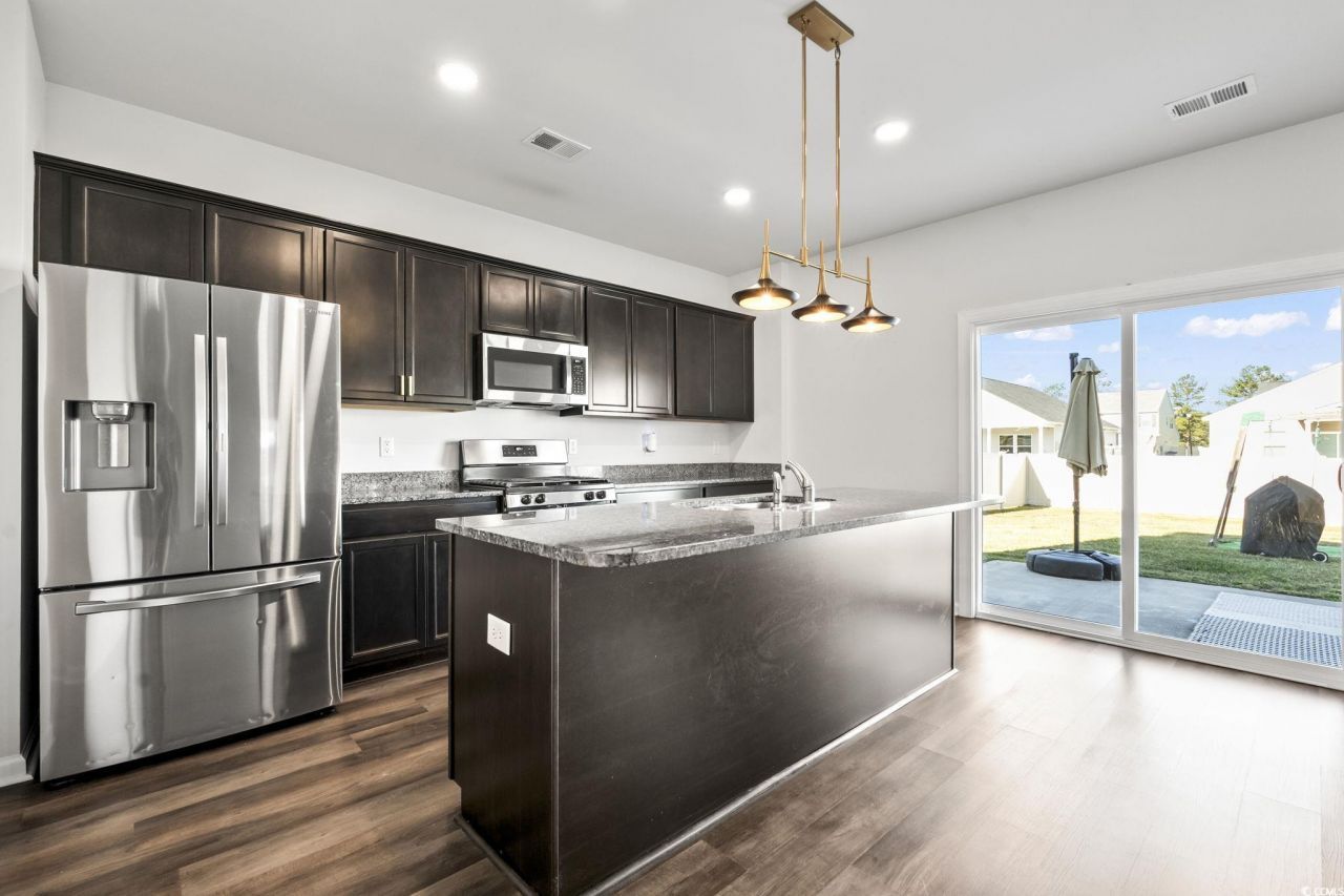 733 Lambeth Ln. Photo 13