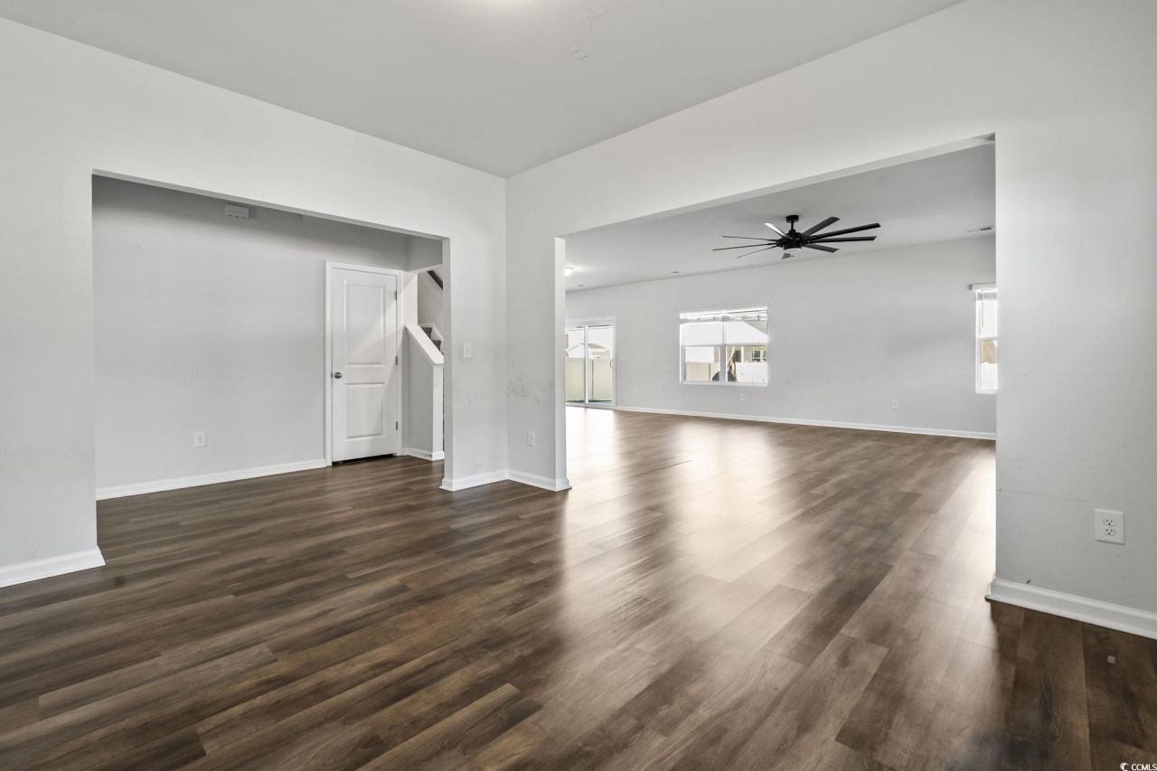 733 Lambeth Ln. Photo 6