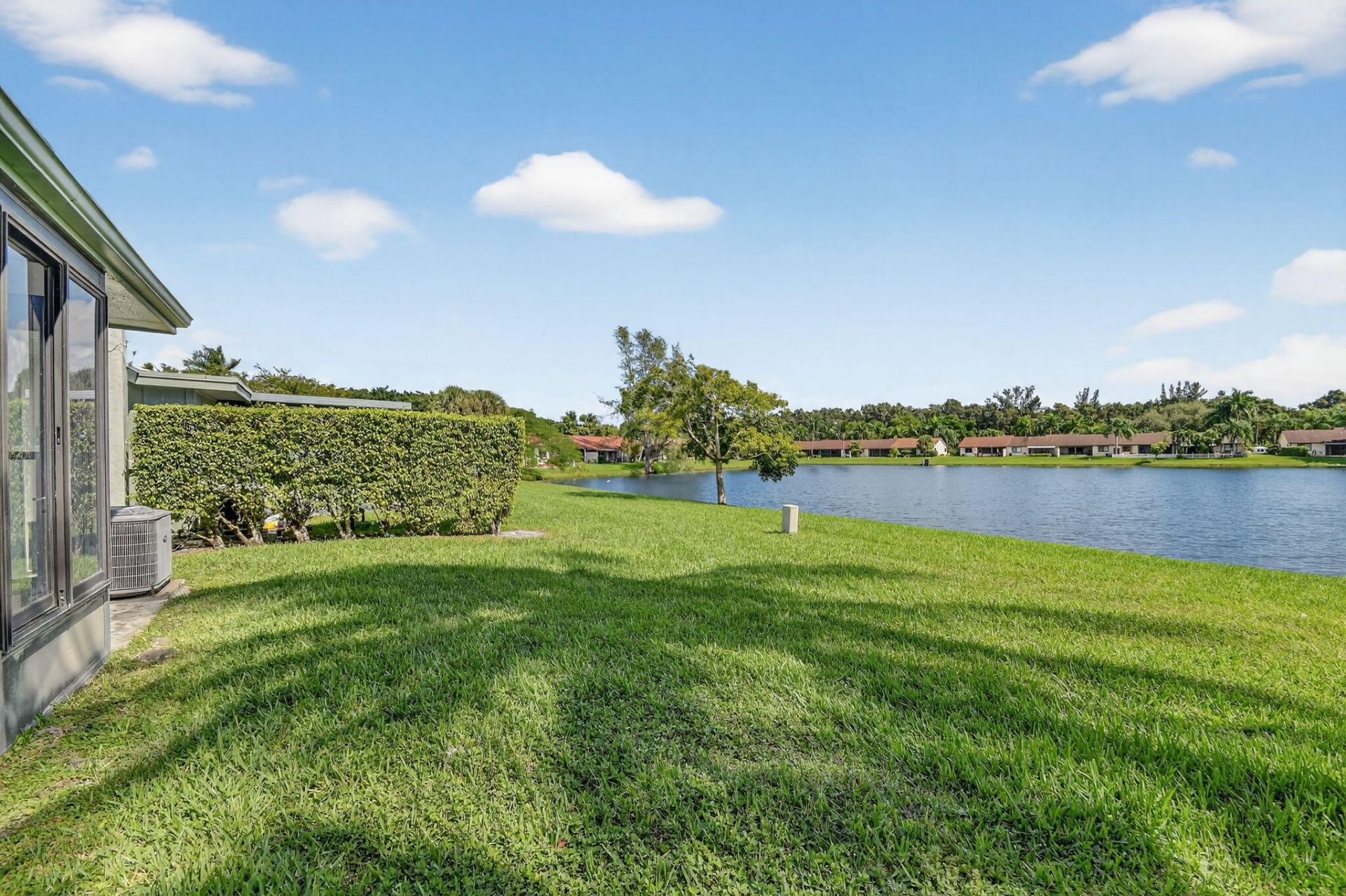 20 Camden Lane, Boynton Beach, FL 33426 Photo