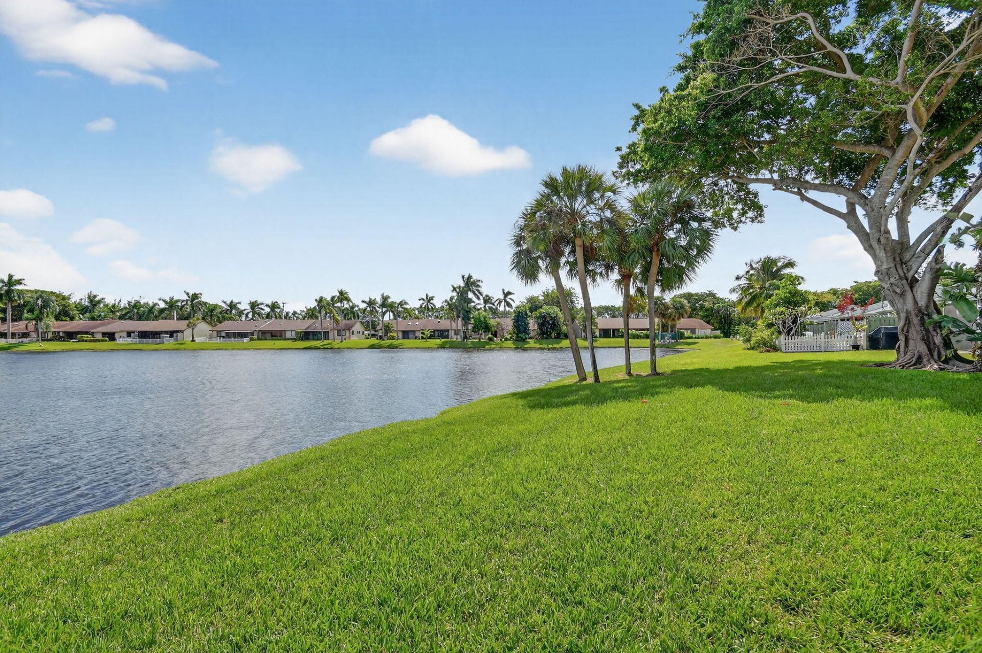 20 Camden Lane, Boynton Beach, FL 33426 Photo