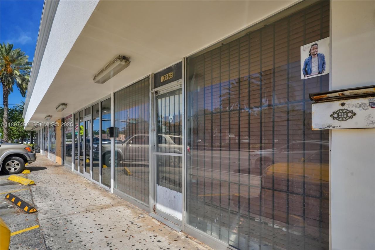 12985 W Dixie Hwy, North Miami, FL 33161 Photo