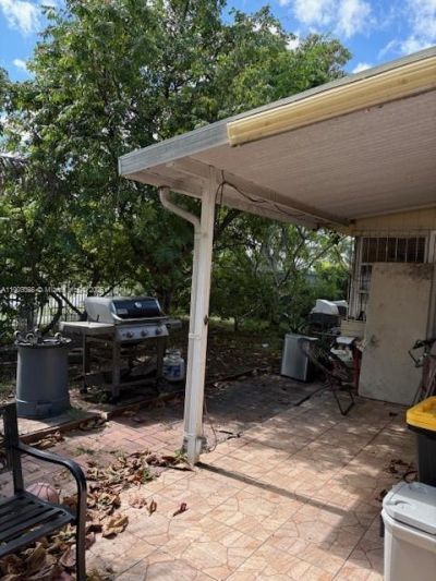 2901 NW 163rd St, Miami Gardens, FL 33054 Photo