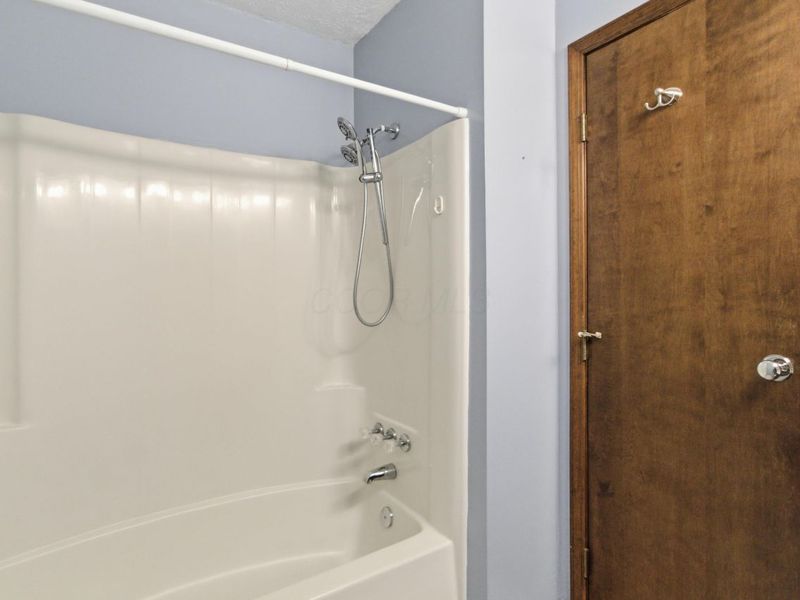 6834 Cedar Brook Glen, New Albany, OH 43054 Photo 25