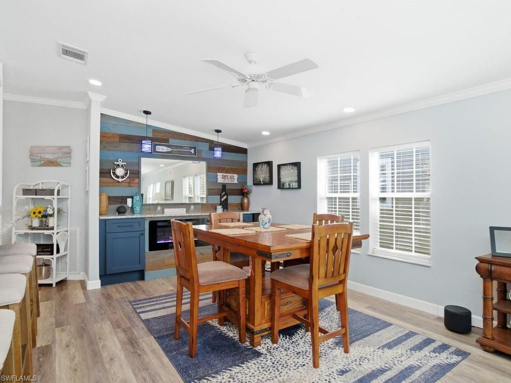 17550 Canal Cove Ct, Fort Myers Beach, FL 33931 Photo