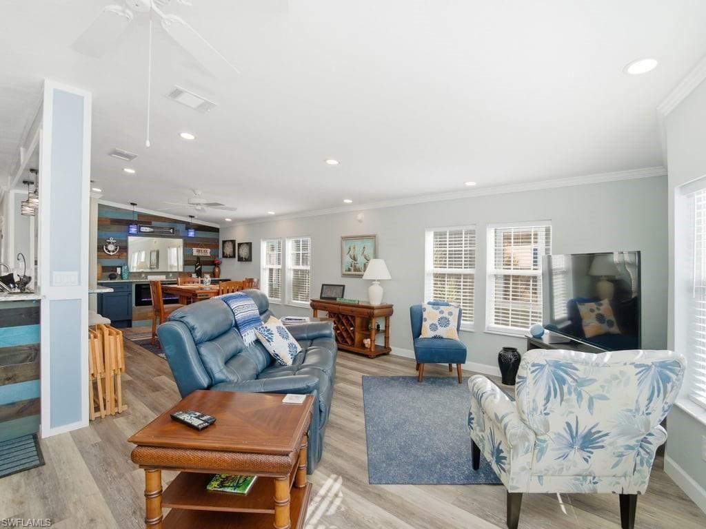 17550 Canal Cove Ct, Fort Myers Beach, FL 33931 Photo