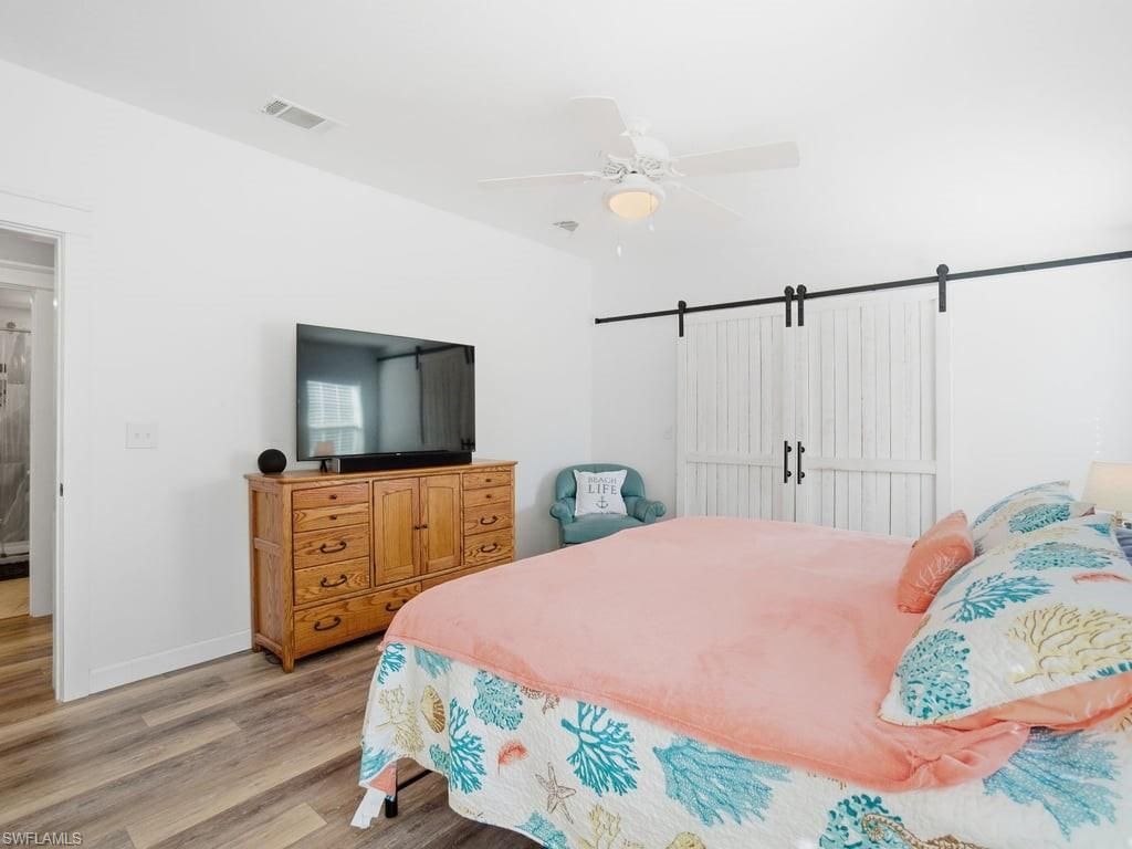 17550 Canal Cove Ct, Fort Myers Beach, FL 33931 Photo