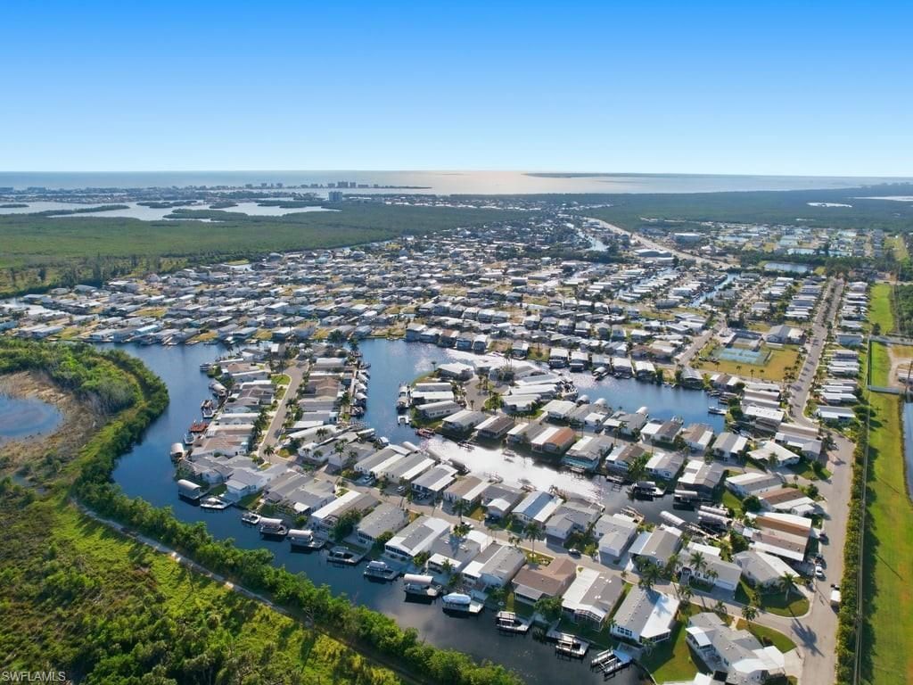 17550 Canal Cove Ct, Fort Myers Beach, FL 33931 Photo