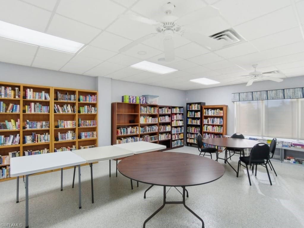 17550 Canal Cove Ct, Fort Myers Beach, FL 33931 Photo