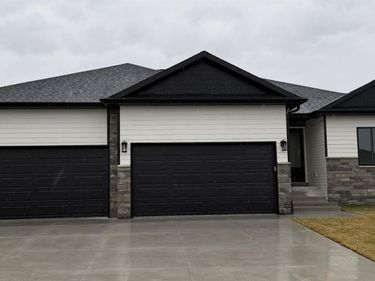 619 N 107th Street, Lincoln, NE 68527