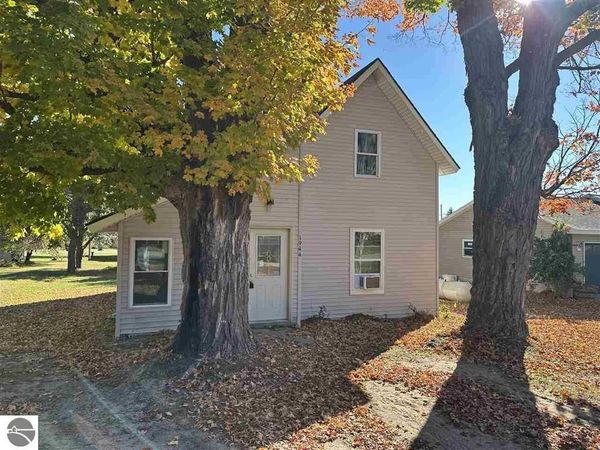 1944 West Street, Central Lake, MI 49622