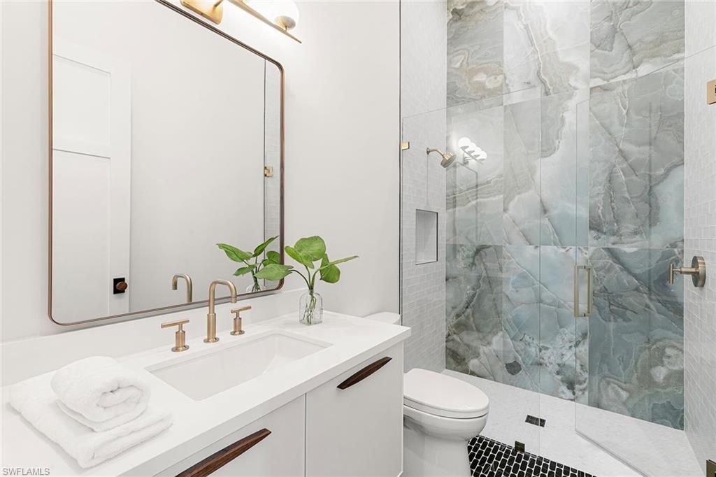 2337 Anthony Ct, Naples, FL 34109 Photo