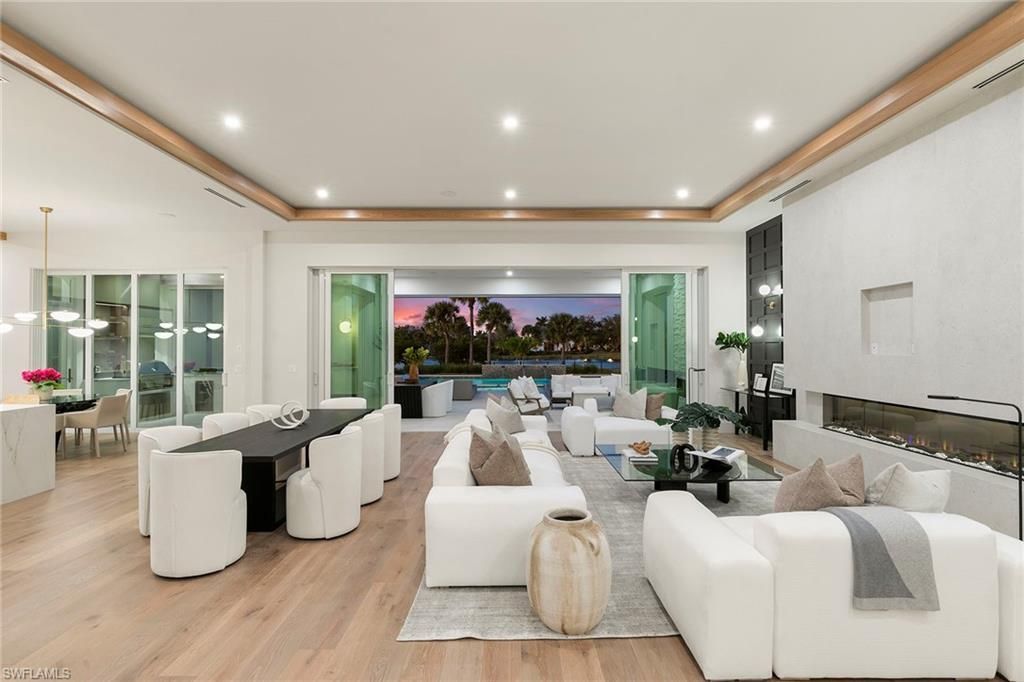 2337 Anthony Ct, Naples, FL 34109 Photo