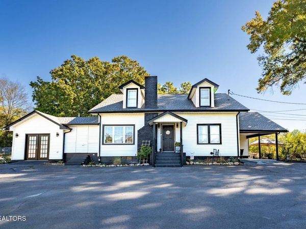 1860 Old Highway 95, Lenoir City, TN 37772