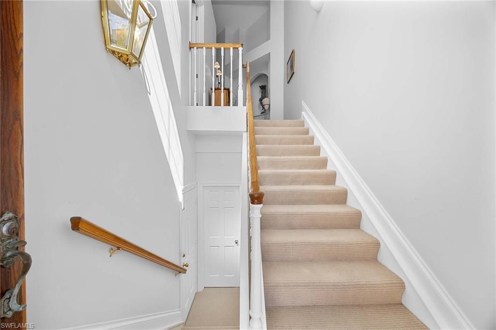 265 Colonade Cir, Unit 2703, Naples, FL 34103 Photo