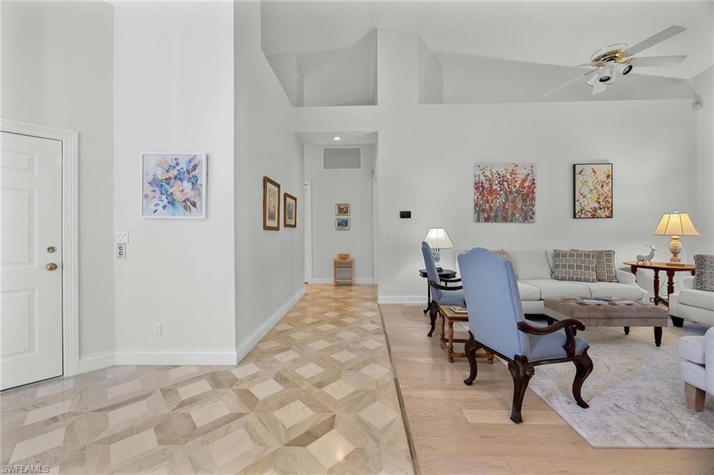 265 Colonade Cir, Unit 2703, Naples, FL 34103 Photo