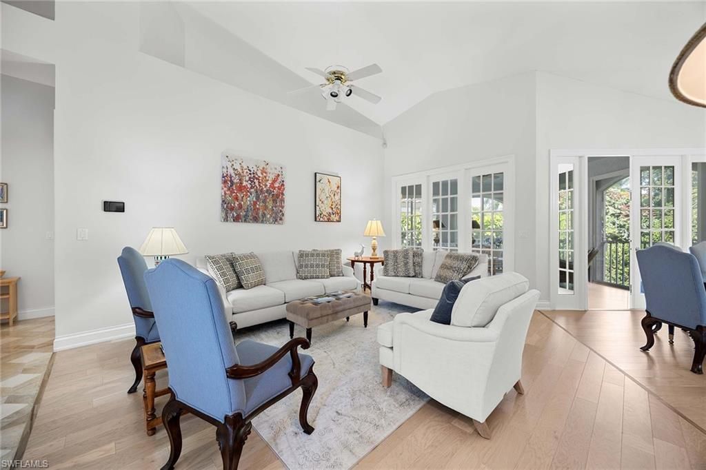 265 Colonade Cir, Unit 2703, Naples, FL 34103 Photo