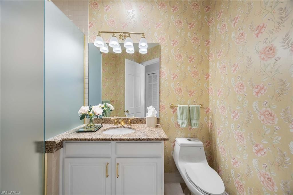 265 Colonade Cir, Unit 2703, Naples, FL 34103 Photo