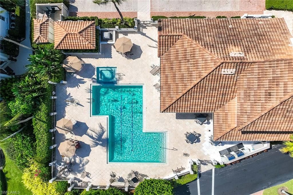 265 Colonade Cir, Unit 2703, Naples, FL 34103 Photo