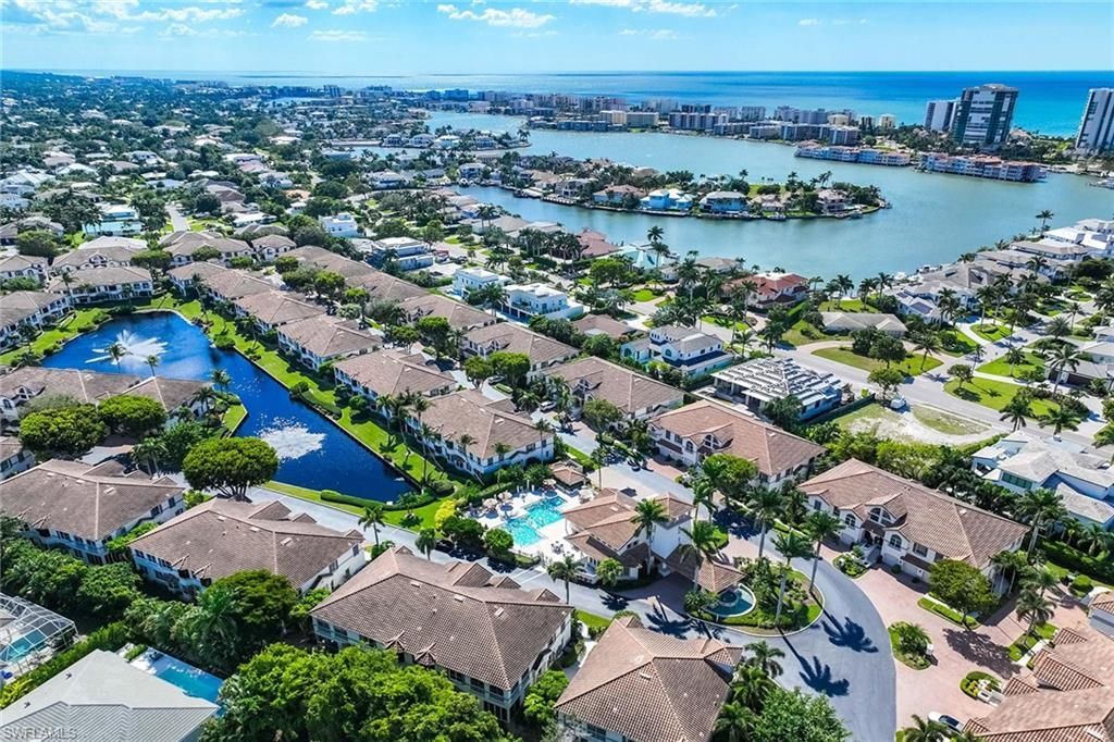 265 Colonade Cir, Unit 2703, Naples, FL 34103 Photo