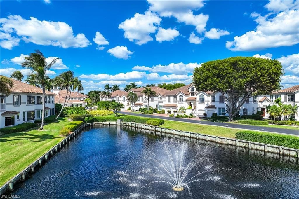 265 Colonade Cir, Unit 2703, Naples, FL 34103 Photo