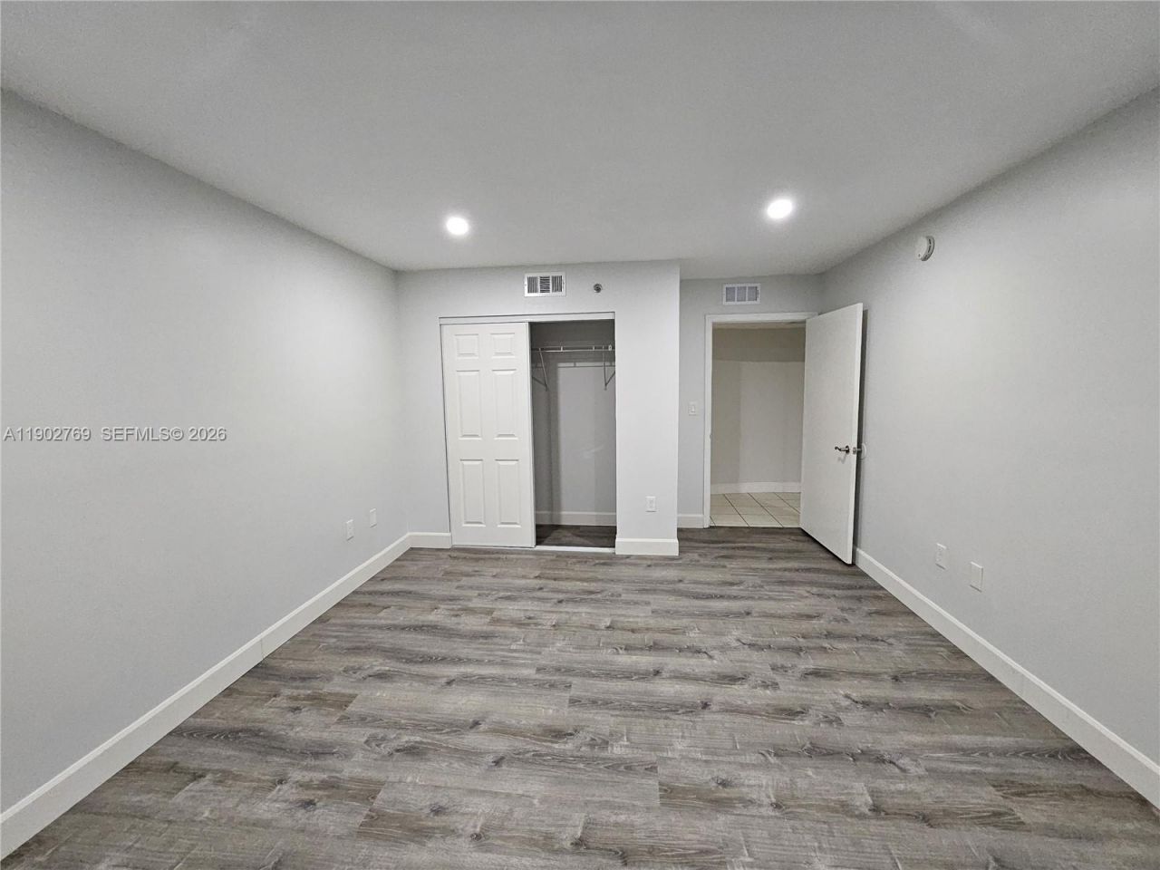 55 E 4th St, Unit 302, Hialeah, FL 33010 Photo